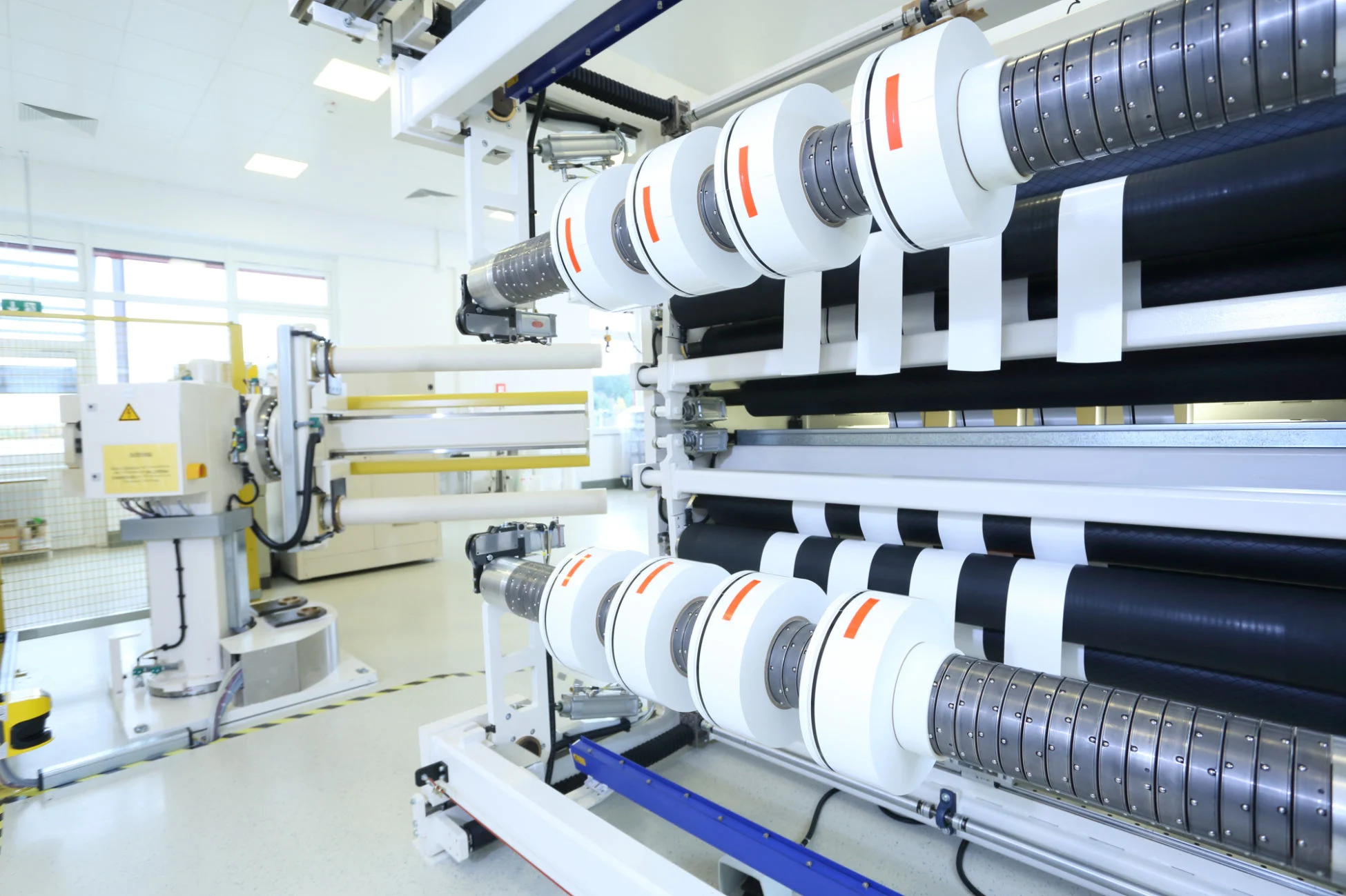 Rollenverarbeitung bei Pütz Folien